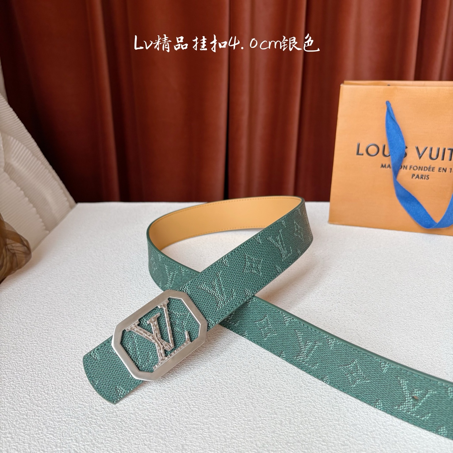 【LOUIS VUITTON】：经典原单品质，新款印花面搭配原单精品钢扣，精工制作，细节看图，实物拍摄，