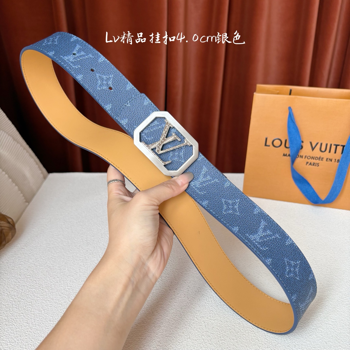 【LOUIS VUITTON】：经典原单品质，新款印花面搭配原单精品钢扣，精工制作，细节看图，实物拍摄，