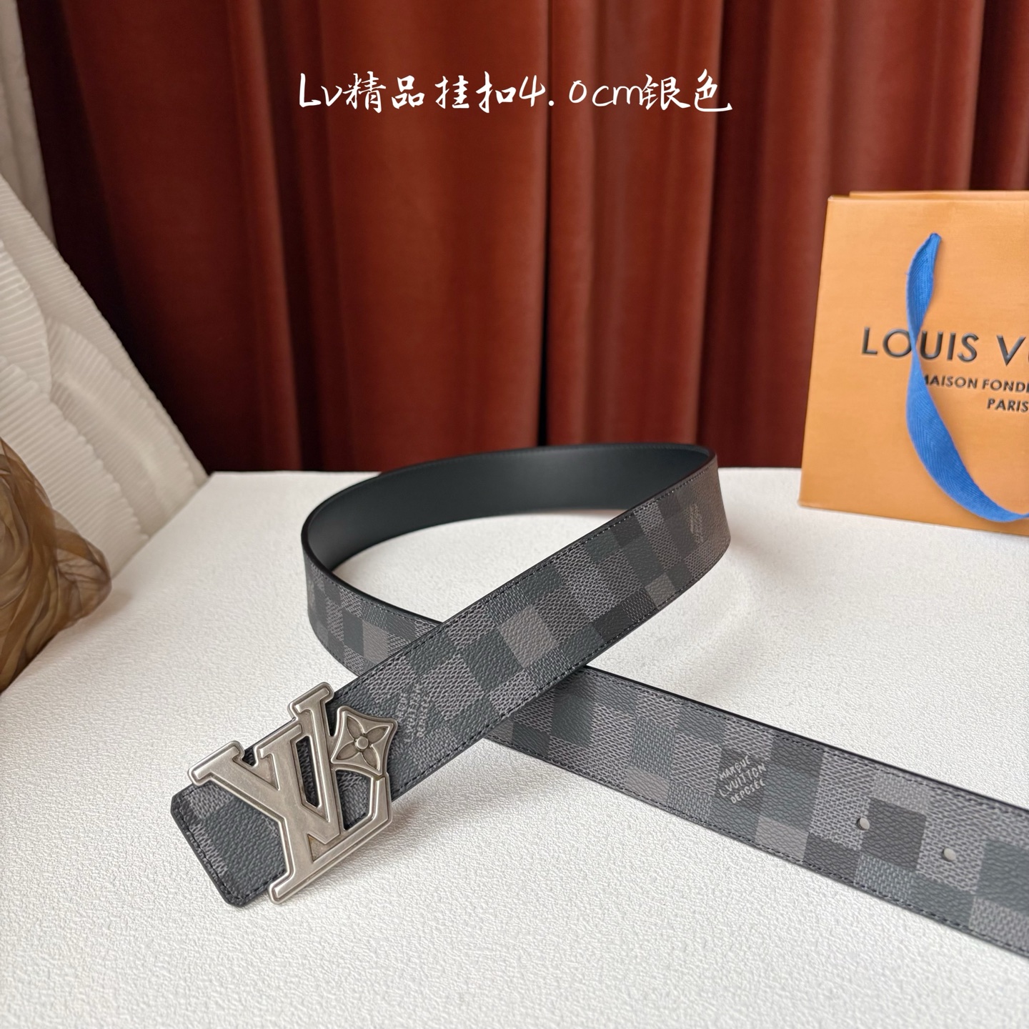 【LOUIS VUITTON】：经典原单品质，经典印花面搭配原单精品挂扣，精工制作，细节看图，实物拍摄，