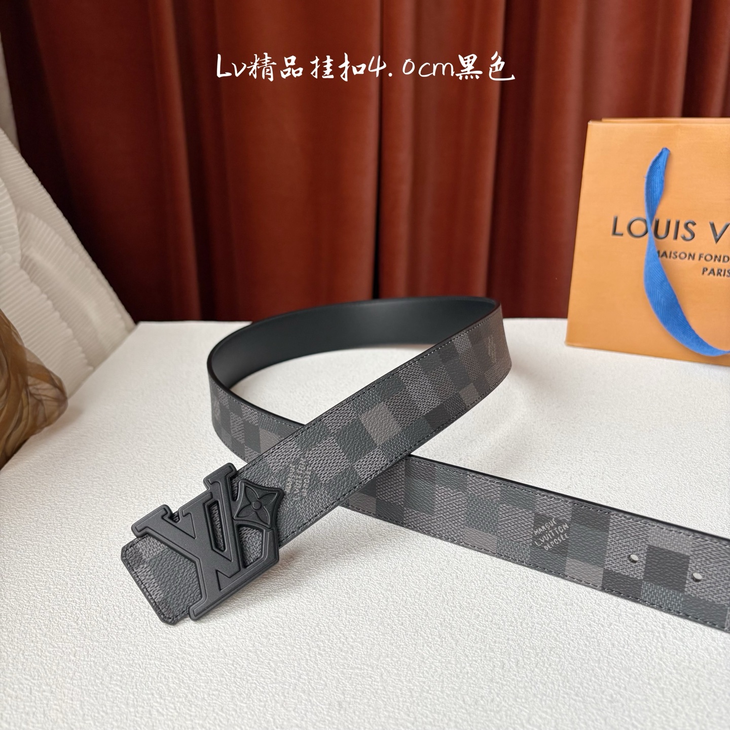 【LOUIS VUITTON】：经典原单品质，经典印花面搭配原单精品挂扣，精工制作，细节看图，实物拍摄，