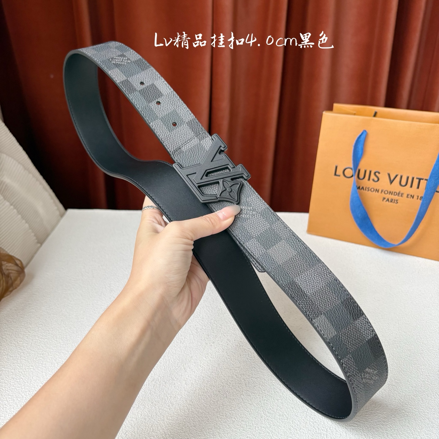 【LOUIS VUITTON】：经典原单品质，经典印花面搭配原单精品挂扣，精工制作，细节看图，实物拍摄，