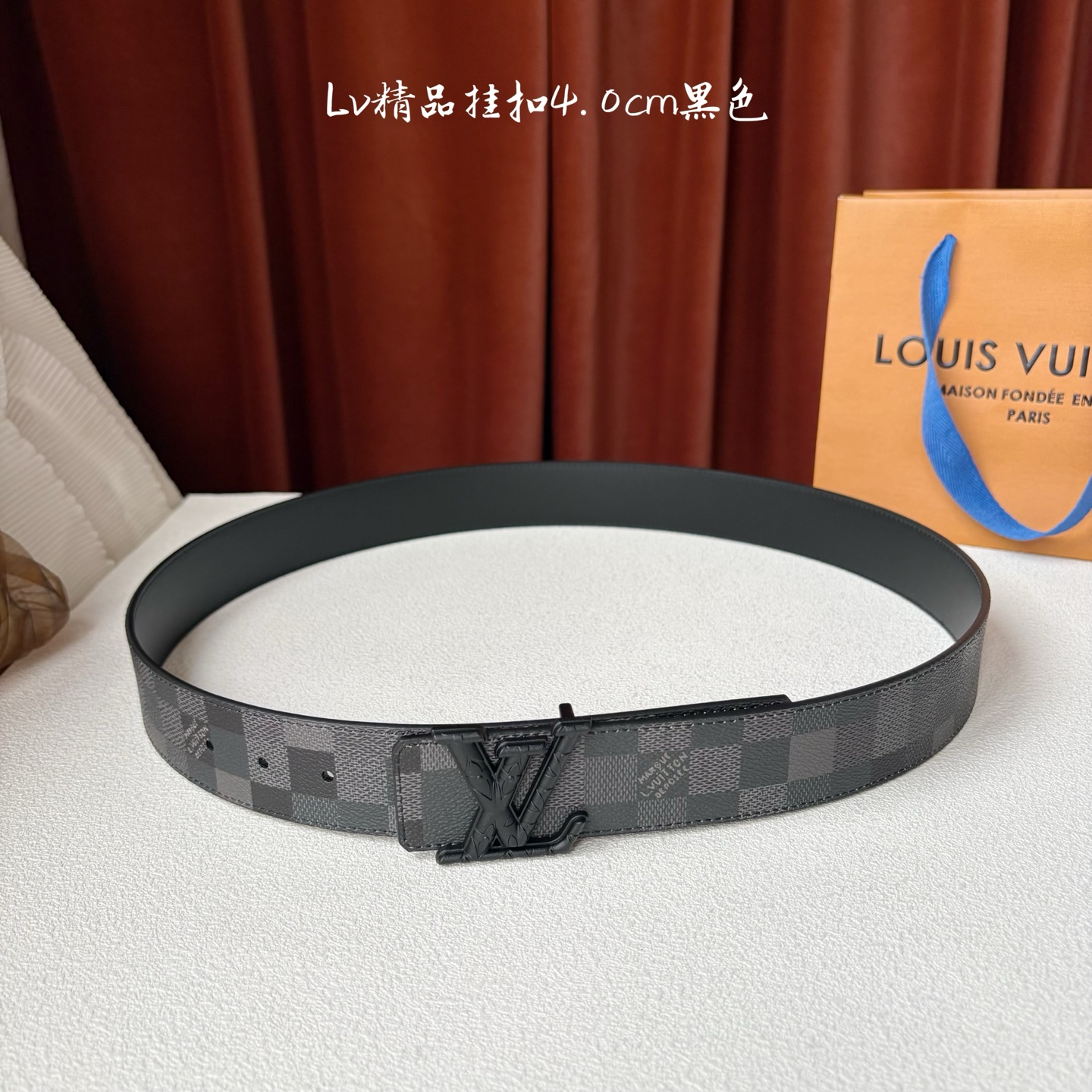 【LOUIS VUITTON】：经典原单品质，经典印花面搭配原单精品挂扣，精工制作，细节看图，实物拍摄，