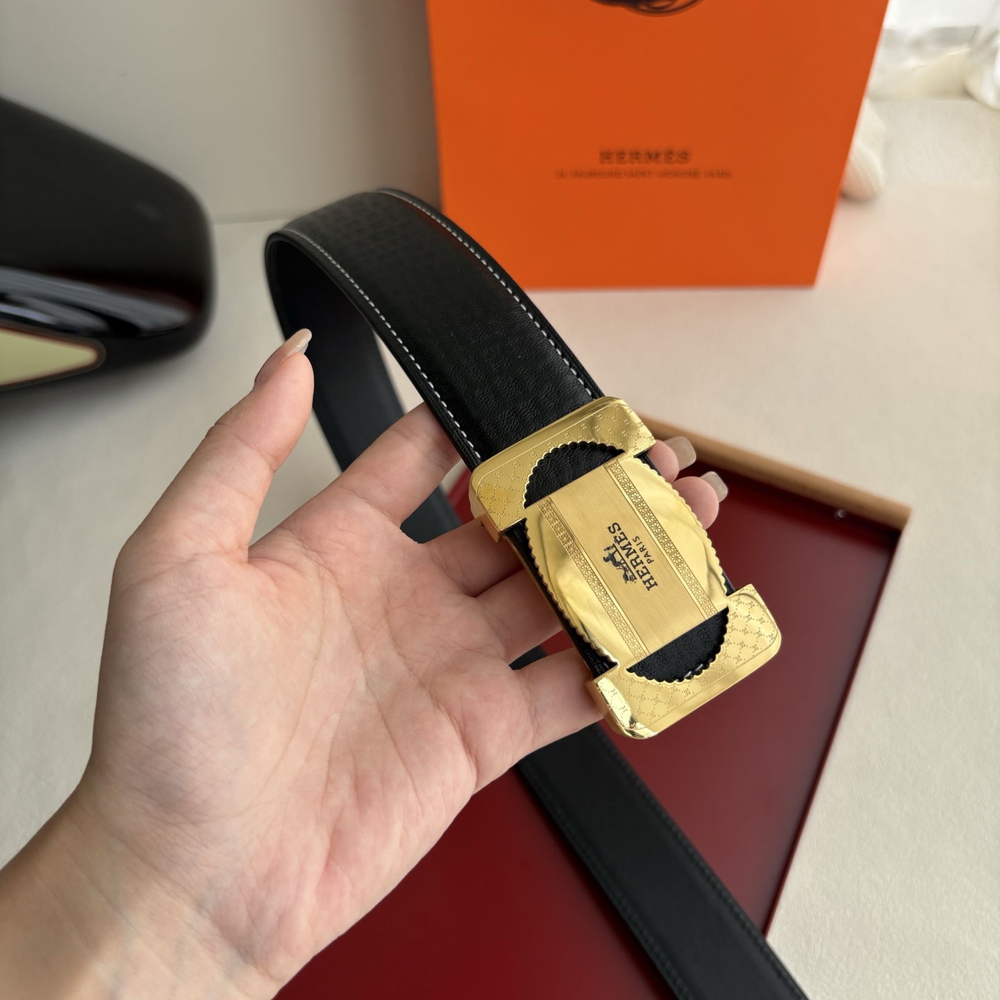 NO:764038,[Hermes] Hermes original Hermes, 3.8cm wide, imported original belt body, double-sided, high-quality steel buckle inside, high-quality electroplated hardware!  ,belt,hermes,hermes19860909【爱马仕】Hermes 原单爱马仕,宽3.8cm进口原版皮带身,双面可用,内穿精品钢扣,精品电镀五金 ！,皮带,hermes,hermes,Belt