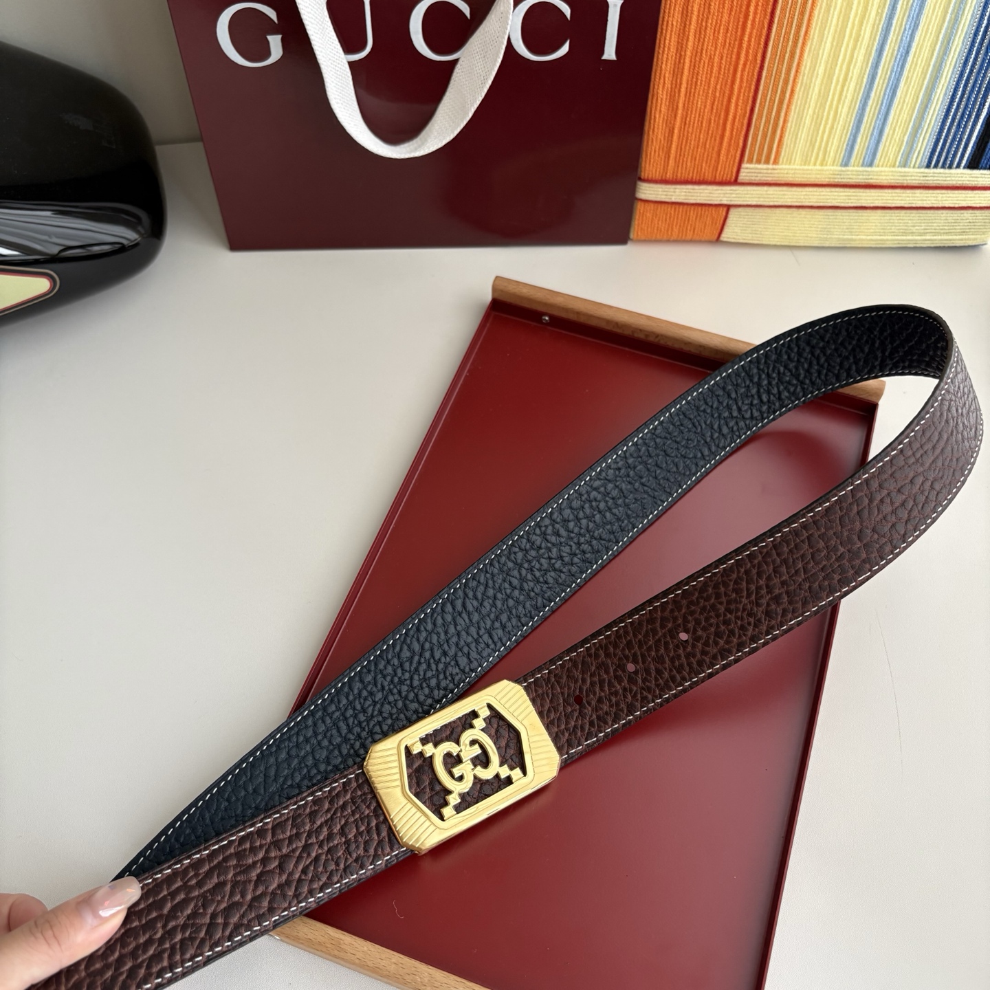 Gucci 经典原单品质，经典压花面配原版皮底，原单精品内穿钢扣，精工制作，细节看图，实物拍摄，高端奢华