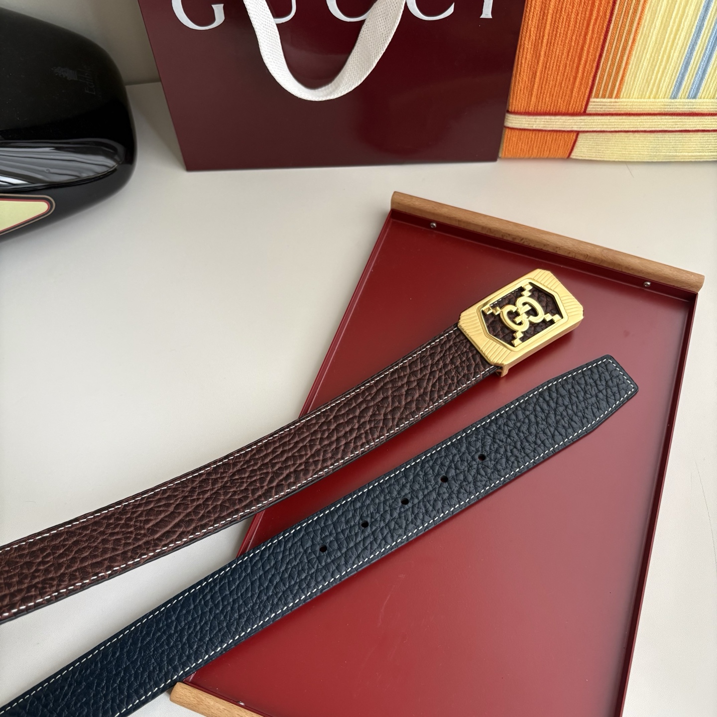 Gucci 经典原单品质，经典压花面配原版皮底，原单精品内穿钢扣，精工制作，细节看图，实物拍摄，高端奢华