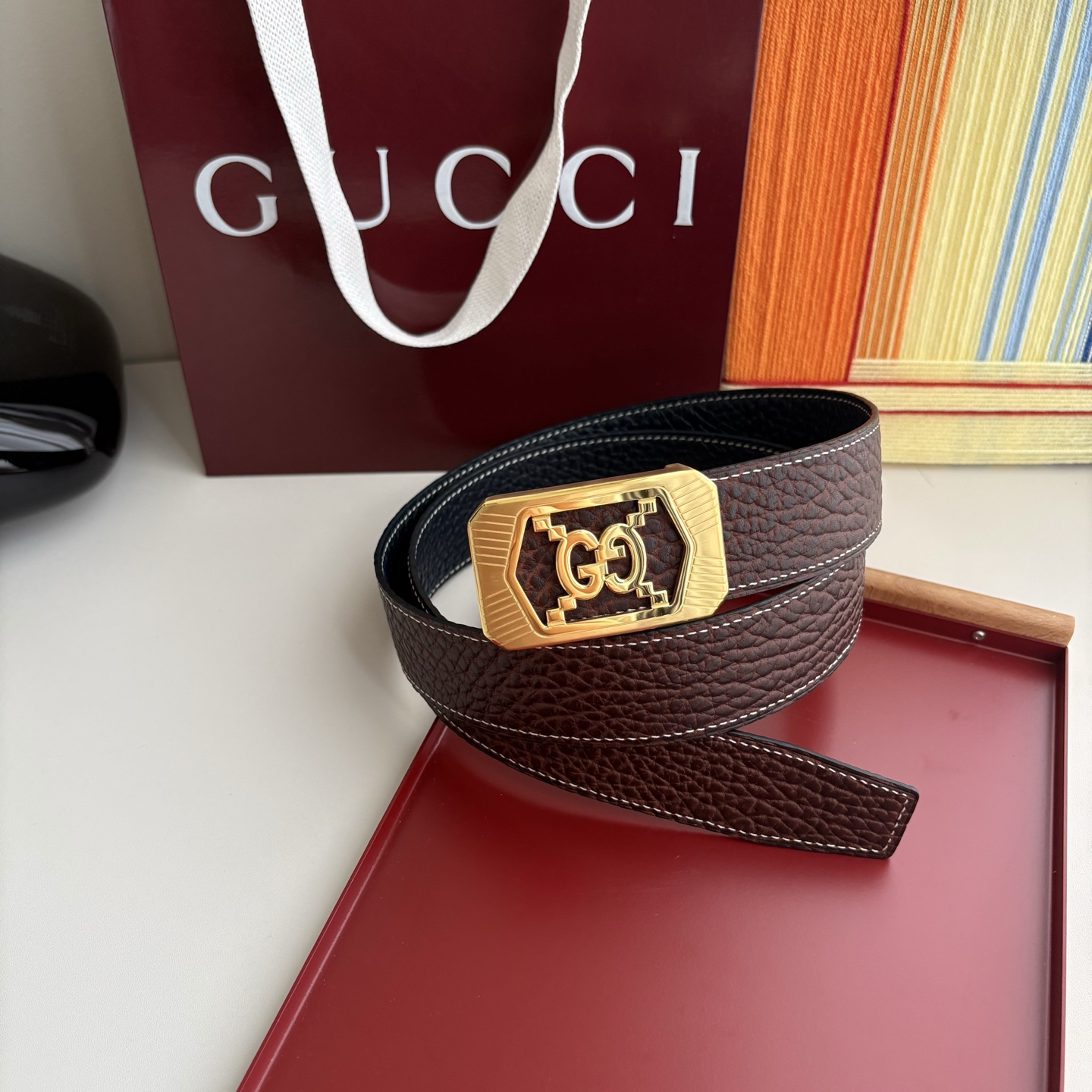 Gucci 经典原单品质，经典压花面配原版皮底，原单精品内穿钢扣，精工制作，细节看图，实物拍摄，高端奢华