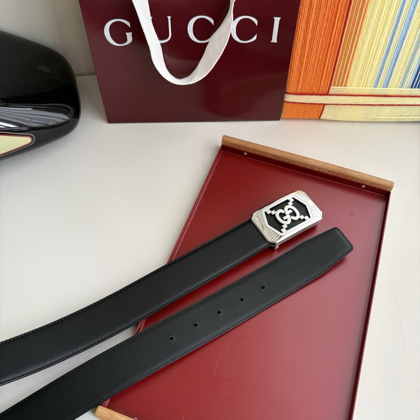Gucci 经典原单品质，经典压花面配原版皮底，原单精品内穿钢扣，精工制作，细节看图，实物拍摄，高端奢华
