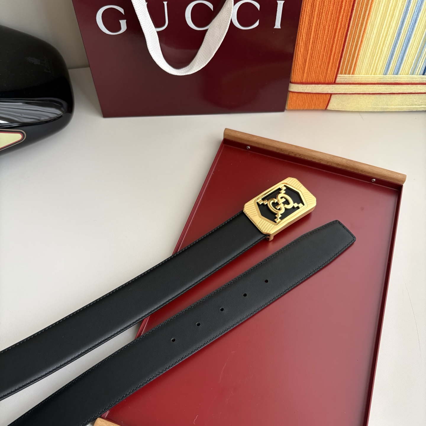 Gucci 经典原单品质，经典压花面配原版皮底，原单精品内穿钢扣，精工制作，细节看图，实物拍摄，高端奢华