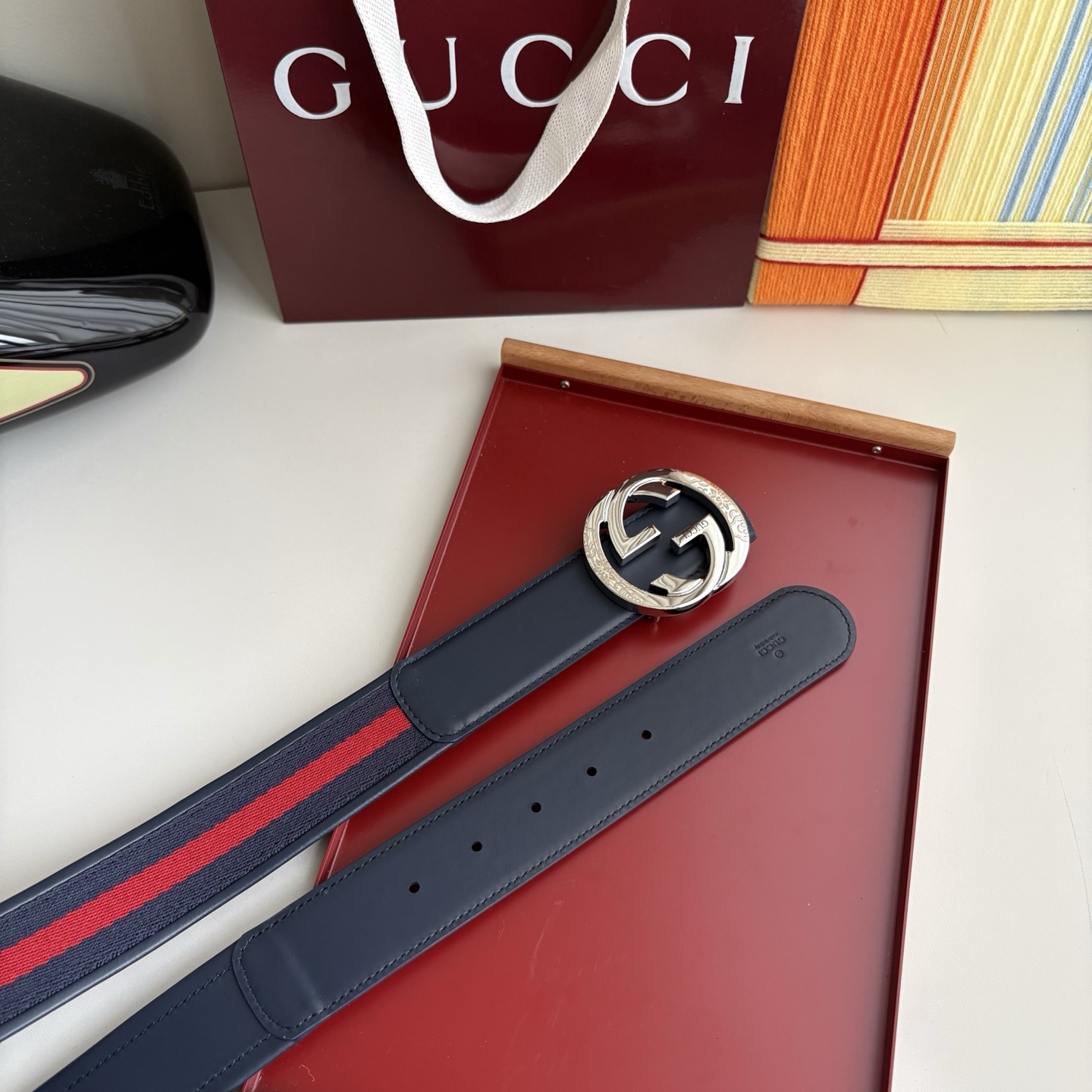 Gucci 经典原单品质，红蓝织带拼接小牛皮，原单精品挂扣，精工制作，细节看图，实物拍摄，高端奢华，宽度