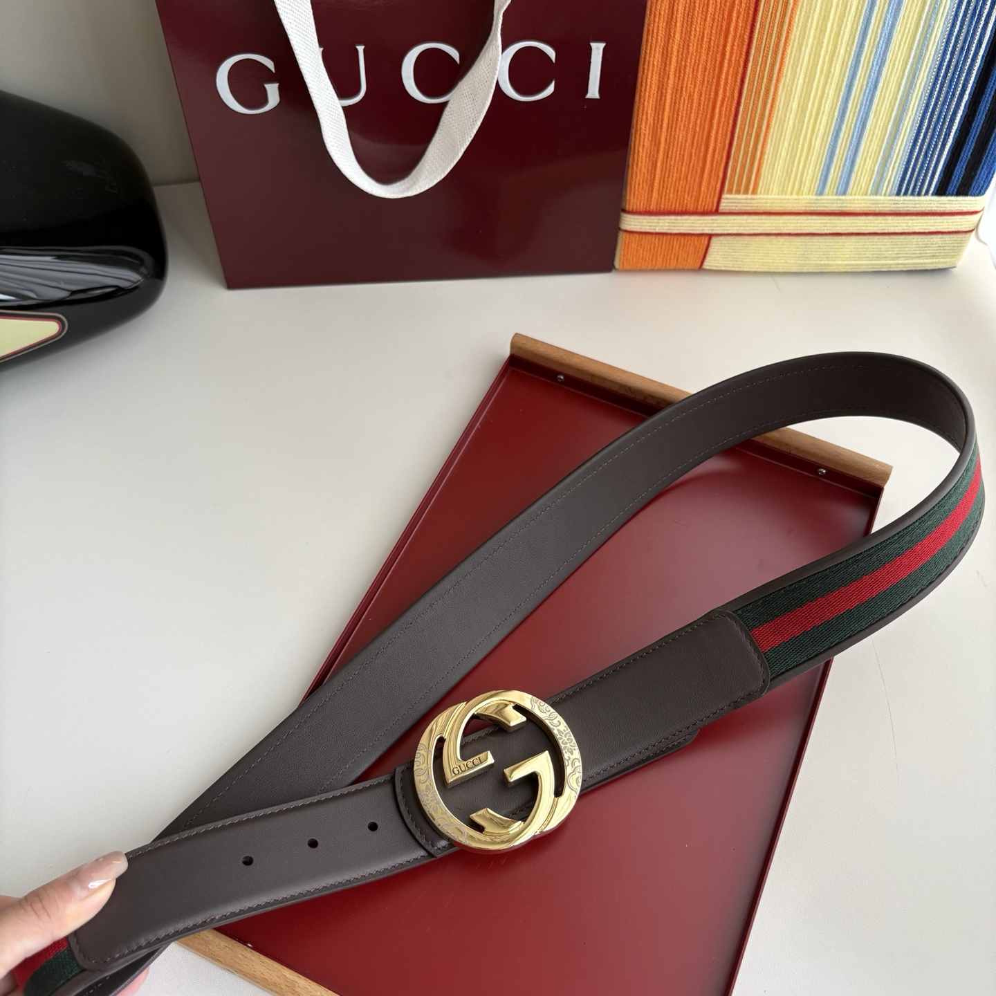 Gucci 经典原单品质，红绿织带拼接小牛皮，原单精品挂扣，精工制作，细节看图，实物拍摄，高端奢华，宽度