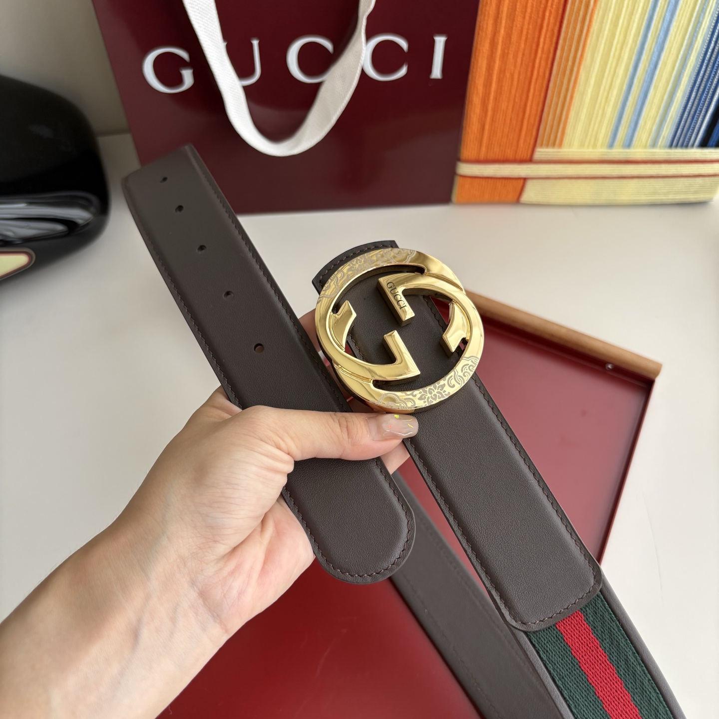 Gucci 经典原单品质，红绿织带拼接小牛皮，原单精品挂扣，精工制作，细节看图，实物拍摄，高端奢华，宽度