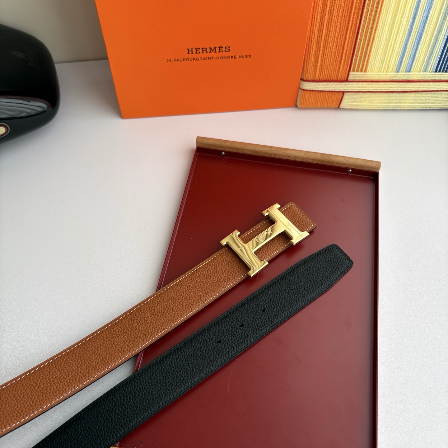 【爱马仕】Hermes 原单爱马仕，宽3.8cm进口原版皮带身，双面可两面用，精品电镀五金 ！