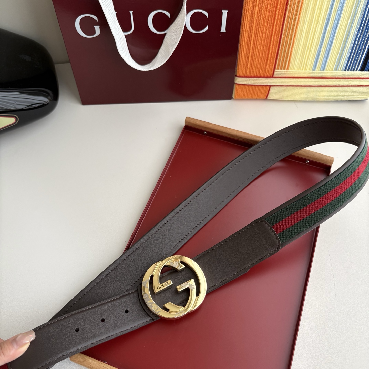 Gucci 经典原单品质，红蓝织带拼接小牛皮，原单精品挂扣，精工制作，细节看图，实物拍摄，高端奢华，宽度