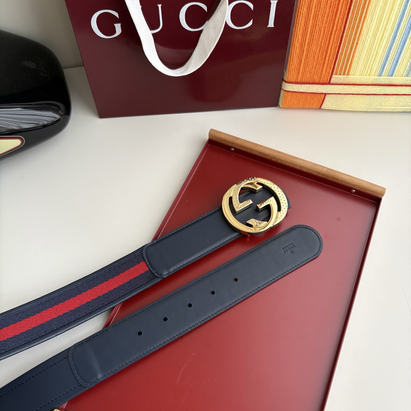 Gucci 经典原单品质，红蓝织带拼接小牛皮，原单精品挂扣，精工制作，细节看图，实物拍摄，高端奢华，宽度