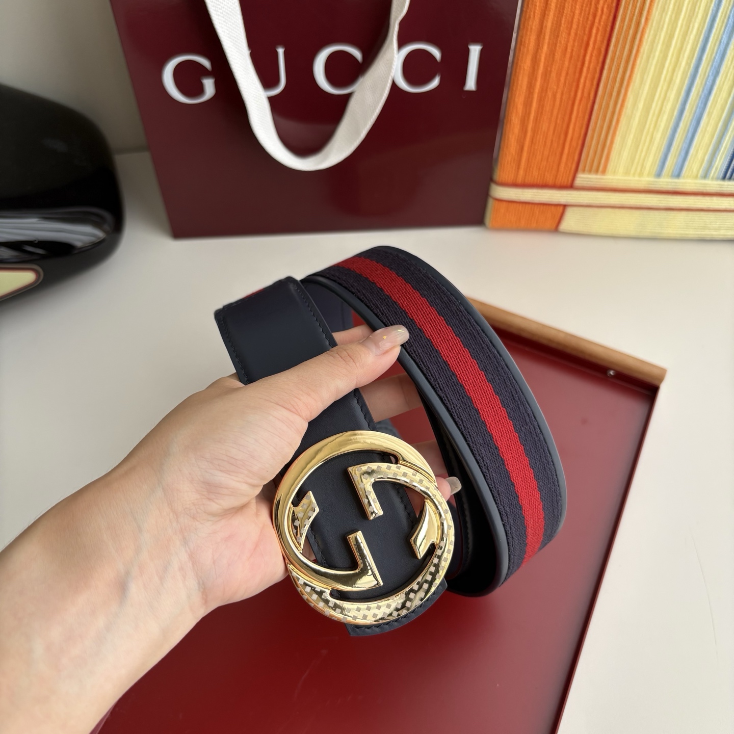 Gucci 经典原单品质，红蓝织带拼接小牛皮，原单精品挂扣，精工制作，细节看图，实物拍摄，高端奢华，宽度