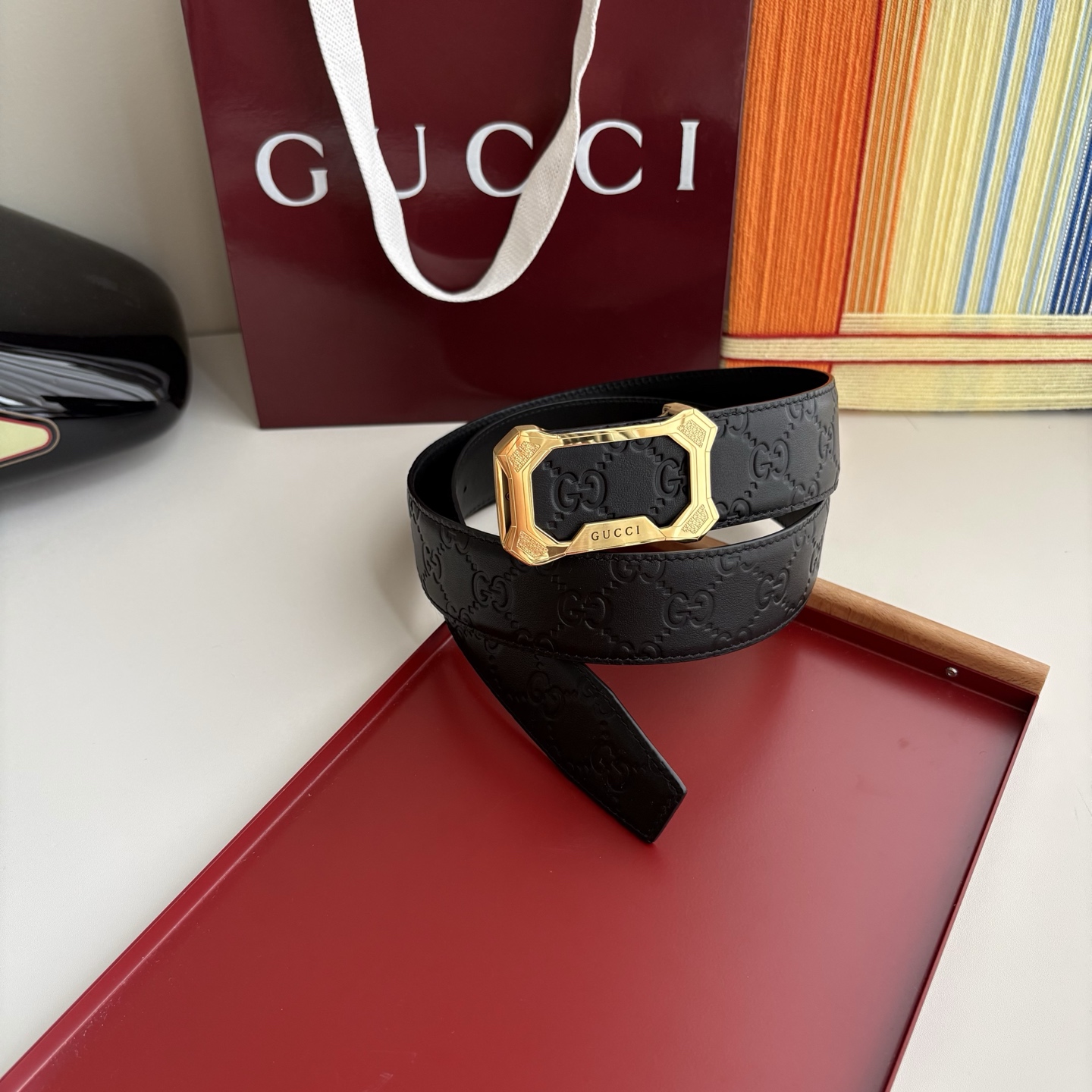 Gucci 经典原单品质，经典压花面配原版皮底，原单精品内穿钢扣，精工制作，细节看图，实物拍摄，高端奢华