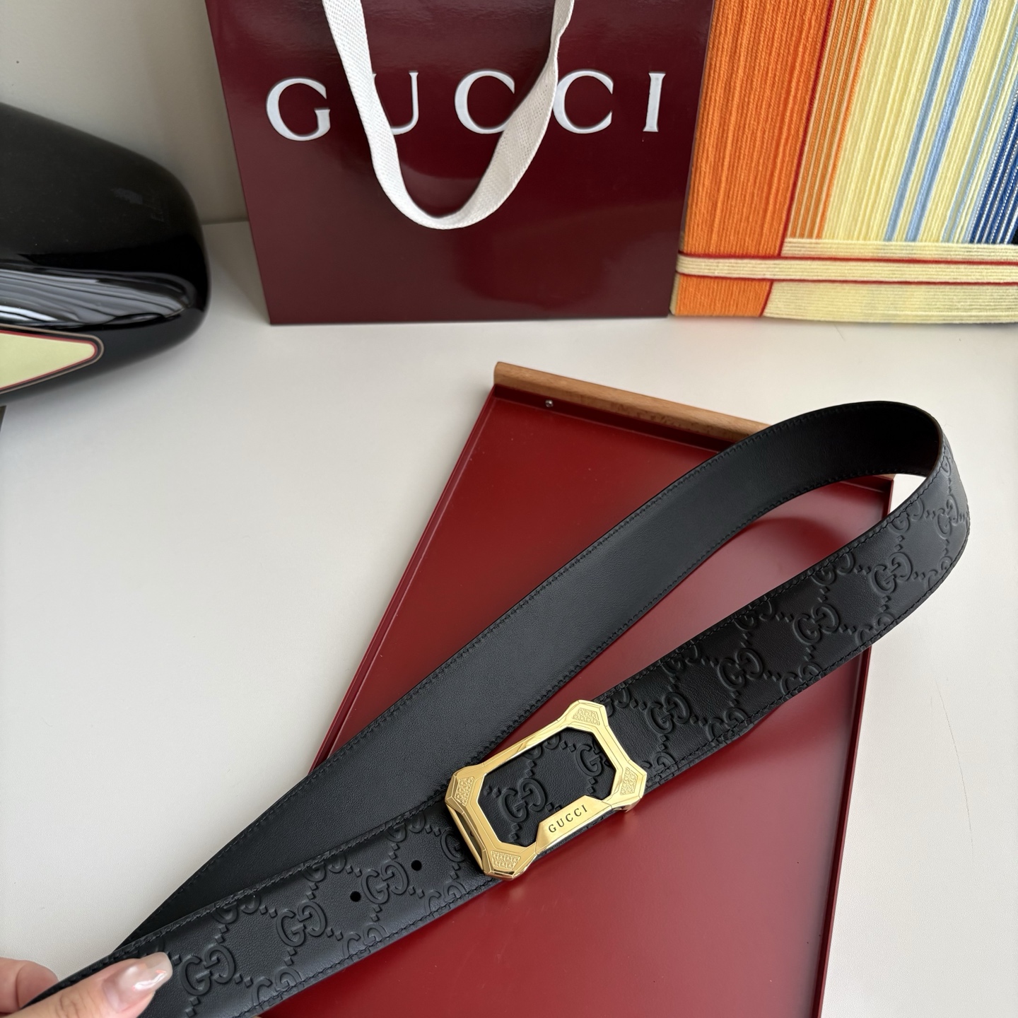 Gucci 经典原单品质，经典压花面配原版皮底，原单精品内穿钢扣，精工制作，细节看图，实物拍摄，高端奢华