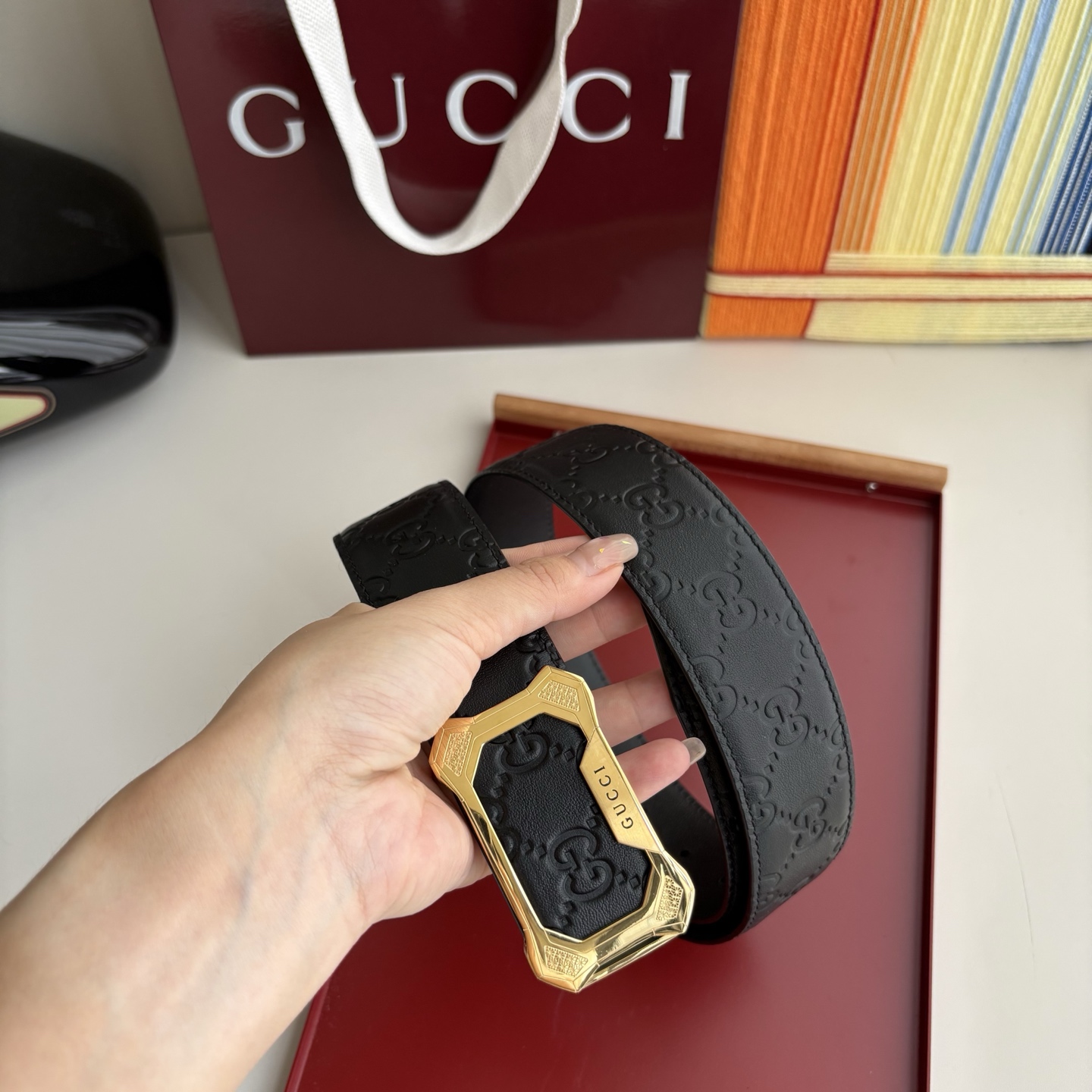 Gucci 经典原单品质，经典压花面配原版皮底，原单精品内穿钢扣，精工制作，细节看图，实物拍摄，高端奢华