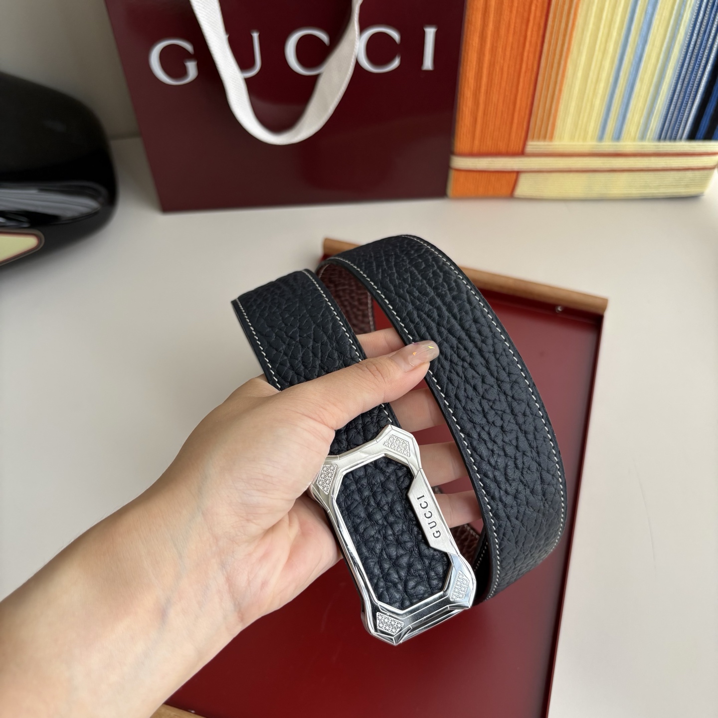 Gucci 经典原单品质，双面小牛皮，原单精品内穿钢扣，精工制作，细节看图，实物拍摄，高端奢华，宽度3.