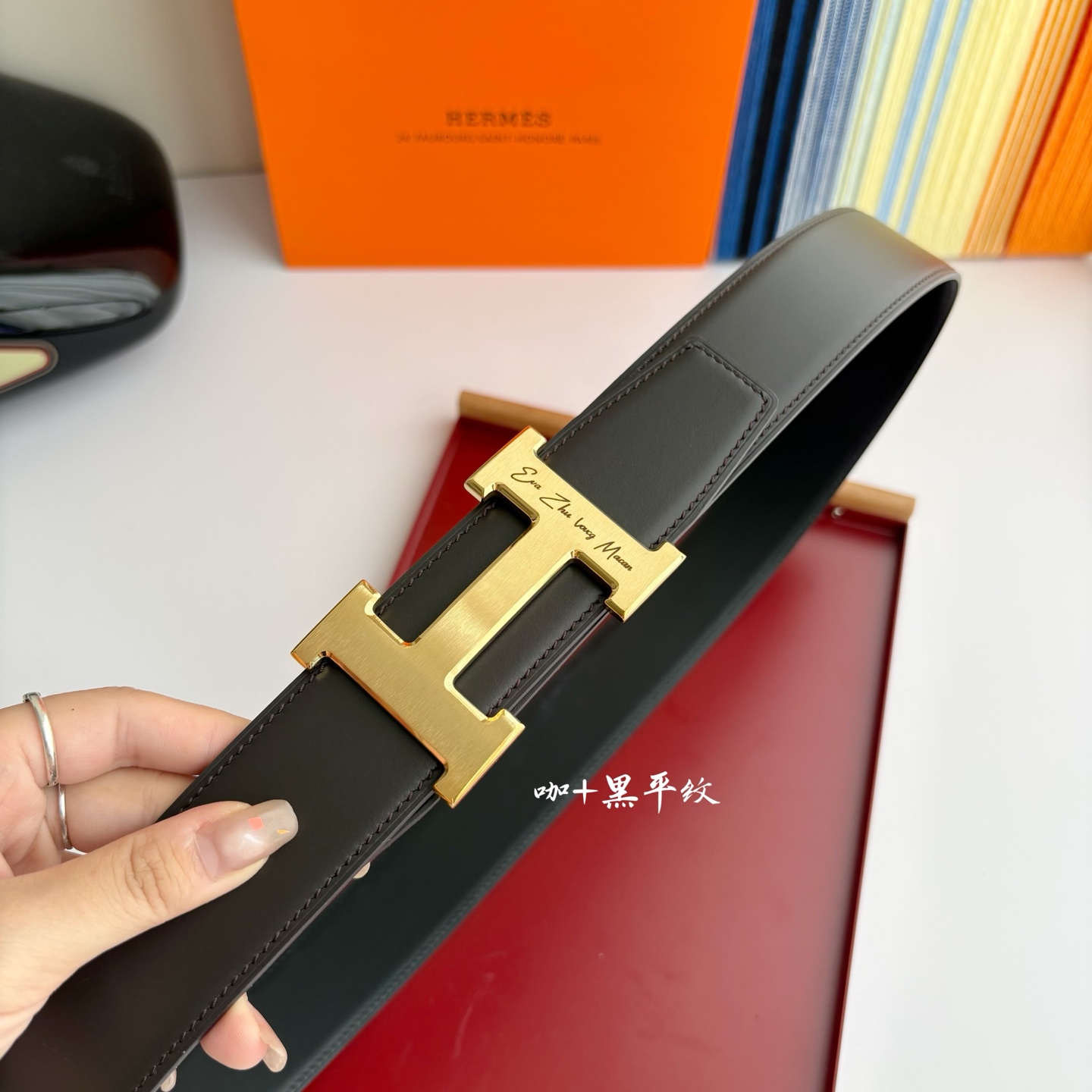 【爱马仕】Hermes 原单爱马仕，宽3.8cm进口原版皮带身，双面可两面用，精品电镀五金 ！