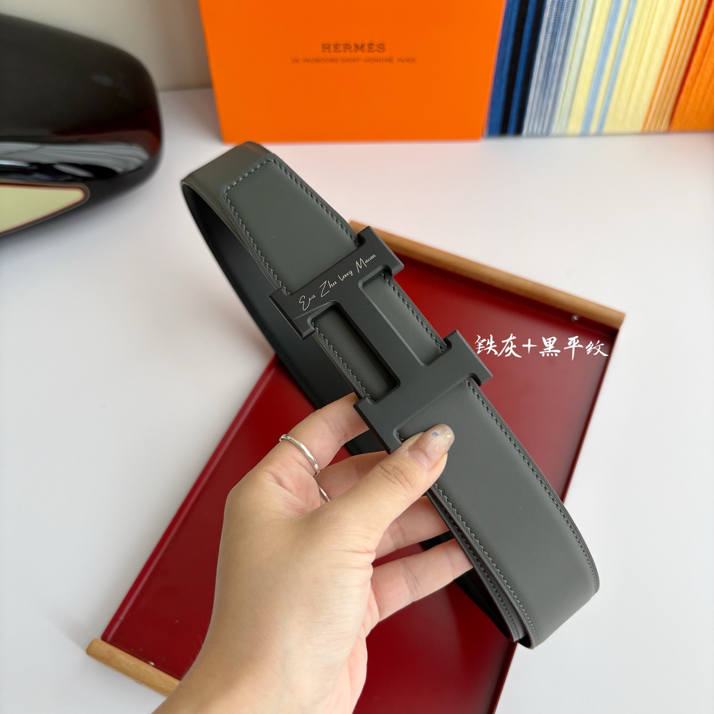 【爱马仕】Hermes 原单爱马仕，宽3.8cm进口原版皮带身，双面可两面用，精品电镀五金 ！