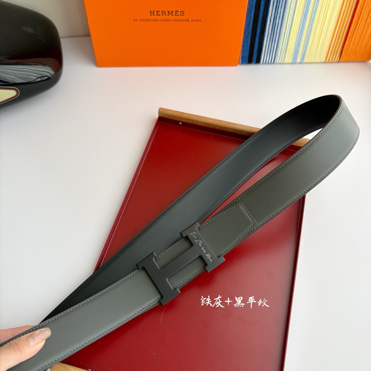 【爱马仕】Hermes 原单爱马仕，宽3.8cm进口原版皮带身，双面可两面用，精品电镀五金 ！