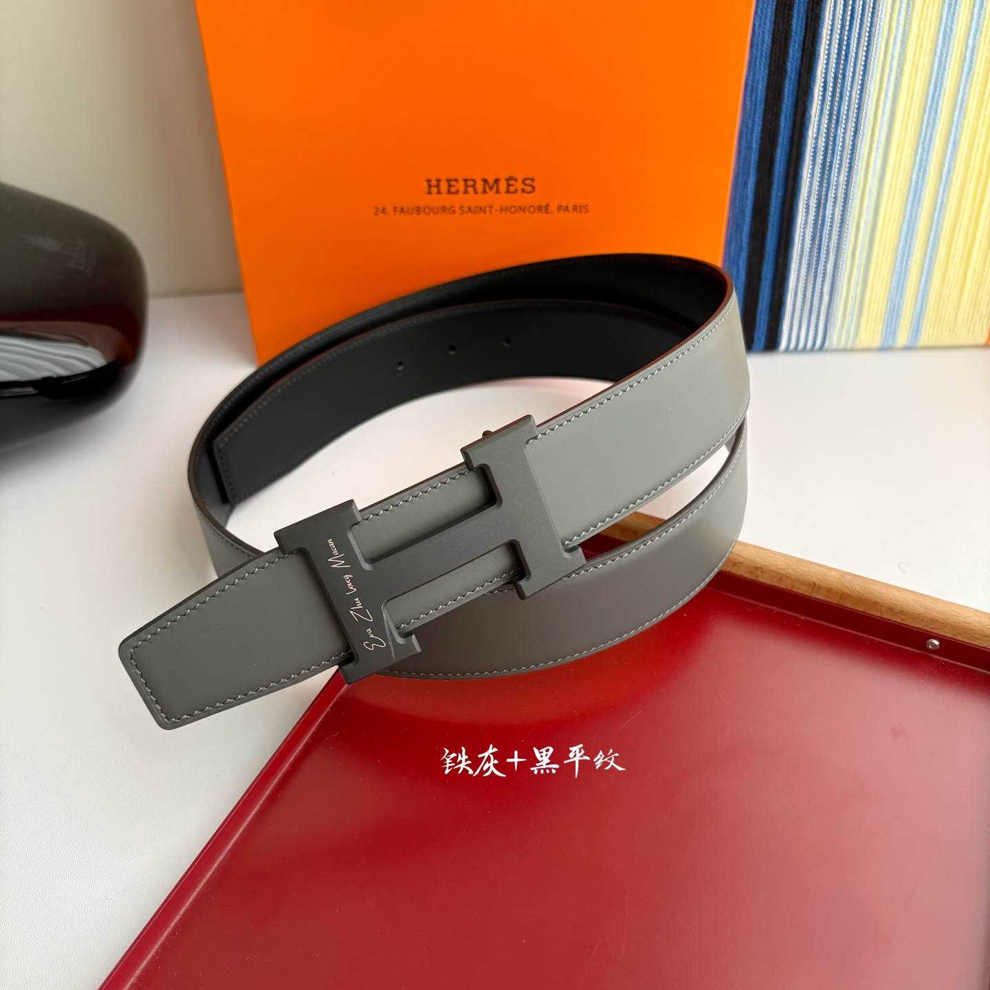 【爱马仕】Hermes 原单爱马仕，宽3.8cm进口原版皮带身，双面可两面用，精品电镀五金 ！