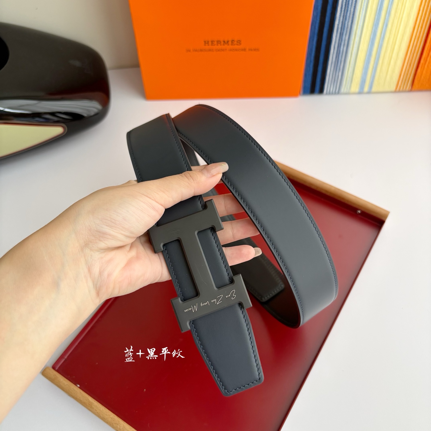 【爱马仕】Hermes 原单爱马仕，宽3.8cm进口原版皮带身，双面可两面用，精品电镀五金 ！