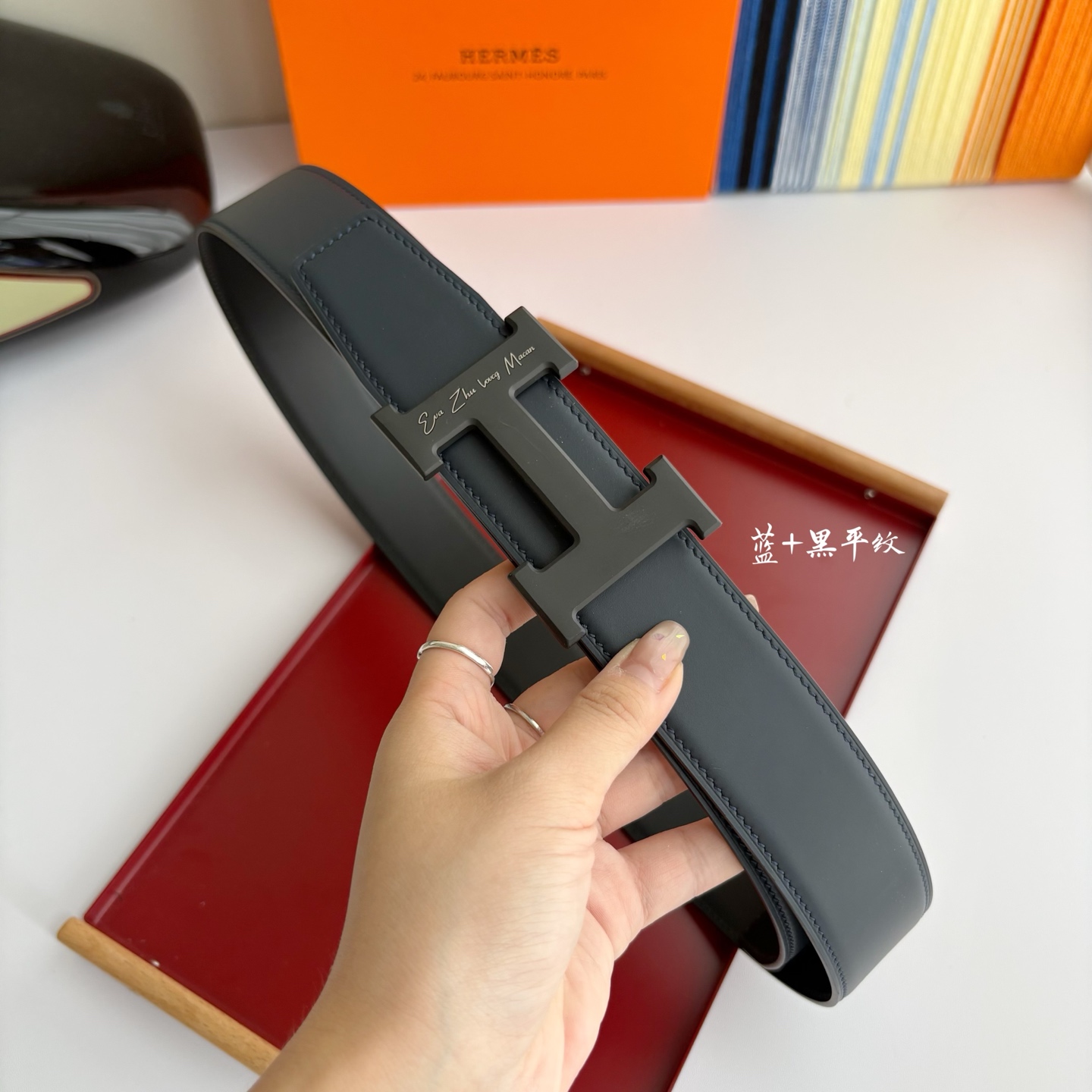 【爱马仕】Hermes 原单爱马仕，宽3.8cm进口原版皮带身，双面可两面用，精品电镀五金 ！