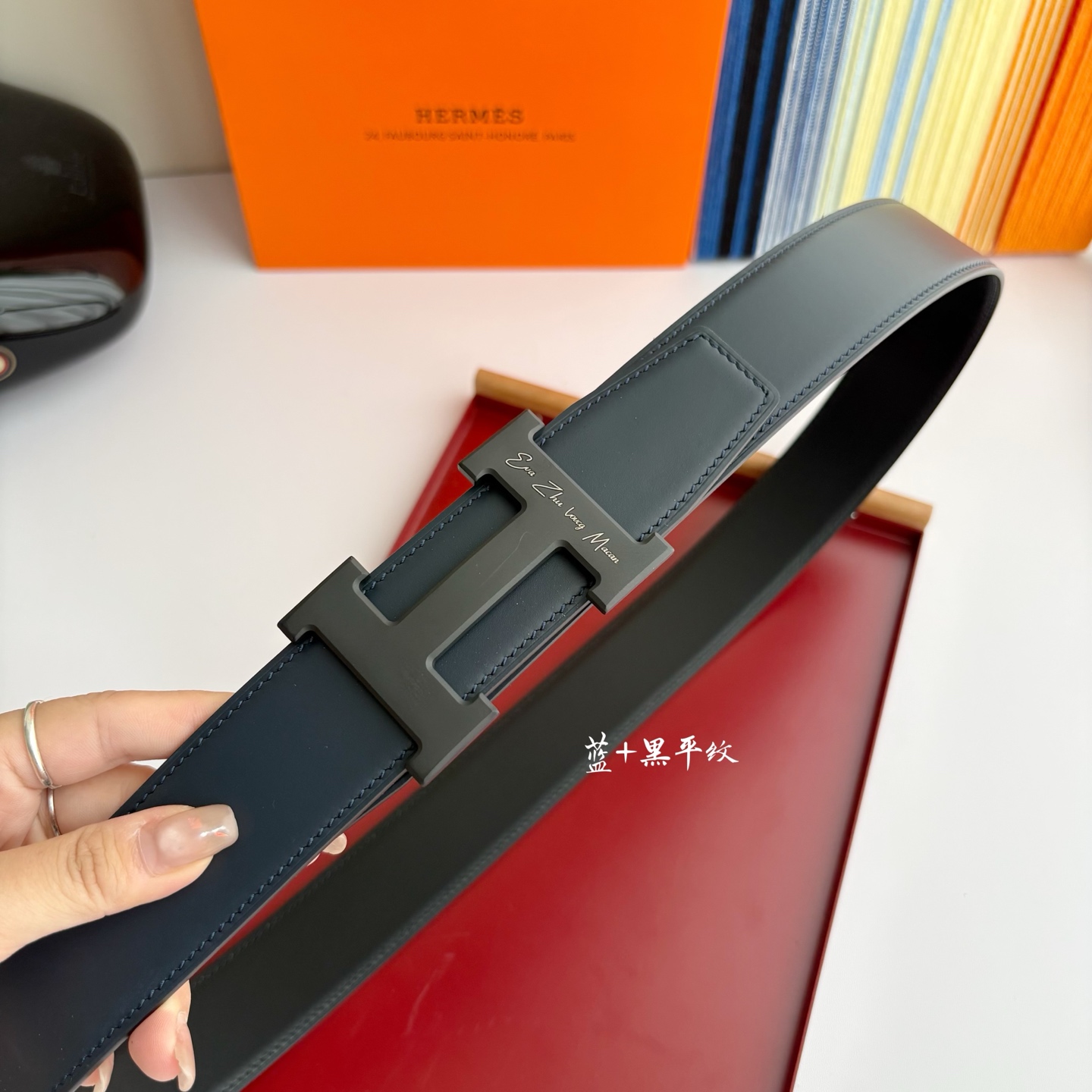 【爱马仕】Hermes 原单爱马仕，宽3.8cm进口原版皮带身，双面可两面用，精品电镀五金 ！
