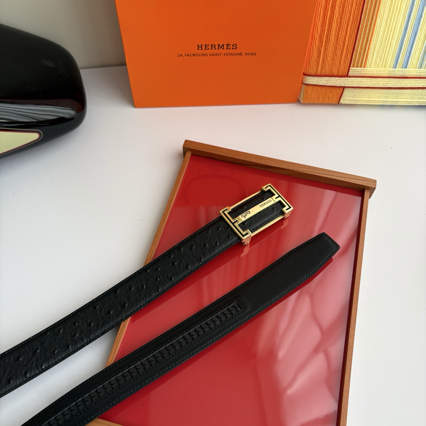 【爱马仕】Hermes 原单爱马仕，宽3.8cm进口原版皮带身，双面可用，内穿精品钢扣，精品电镀五金 ！
