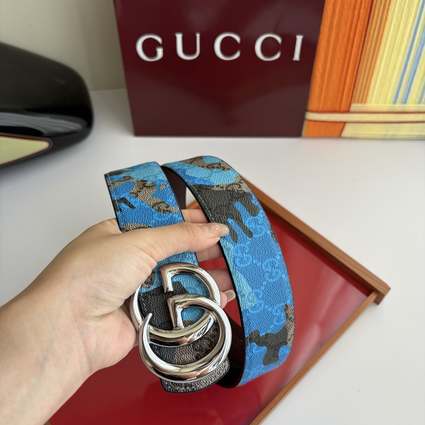 Gucci 经典原单品质，新款蓝色印花搭配原版平纹底，纯铜挂扣，精工制作，细节看图，实物拍摄，高端奢华，