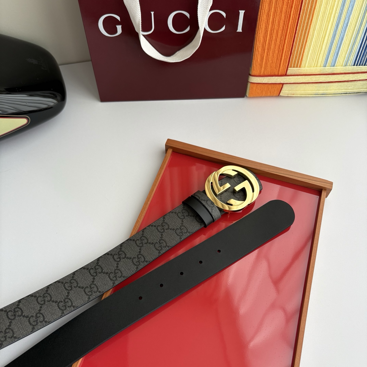 Gucci 经典原单品质，新款灰色Pvc印花搭配原版平纹底，纯铜挂扣，精工制作，细节看图，实物拍摄，高端