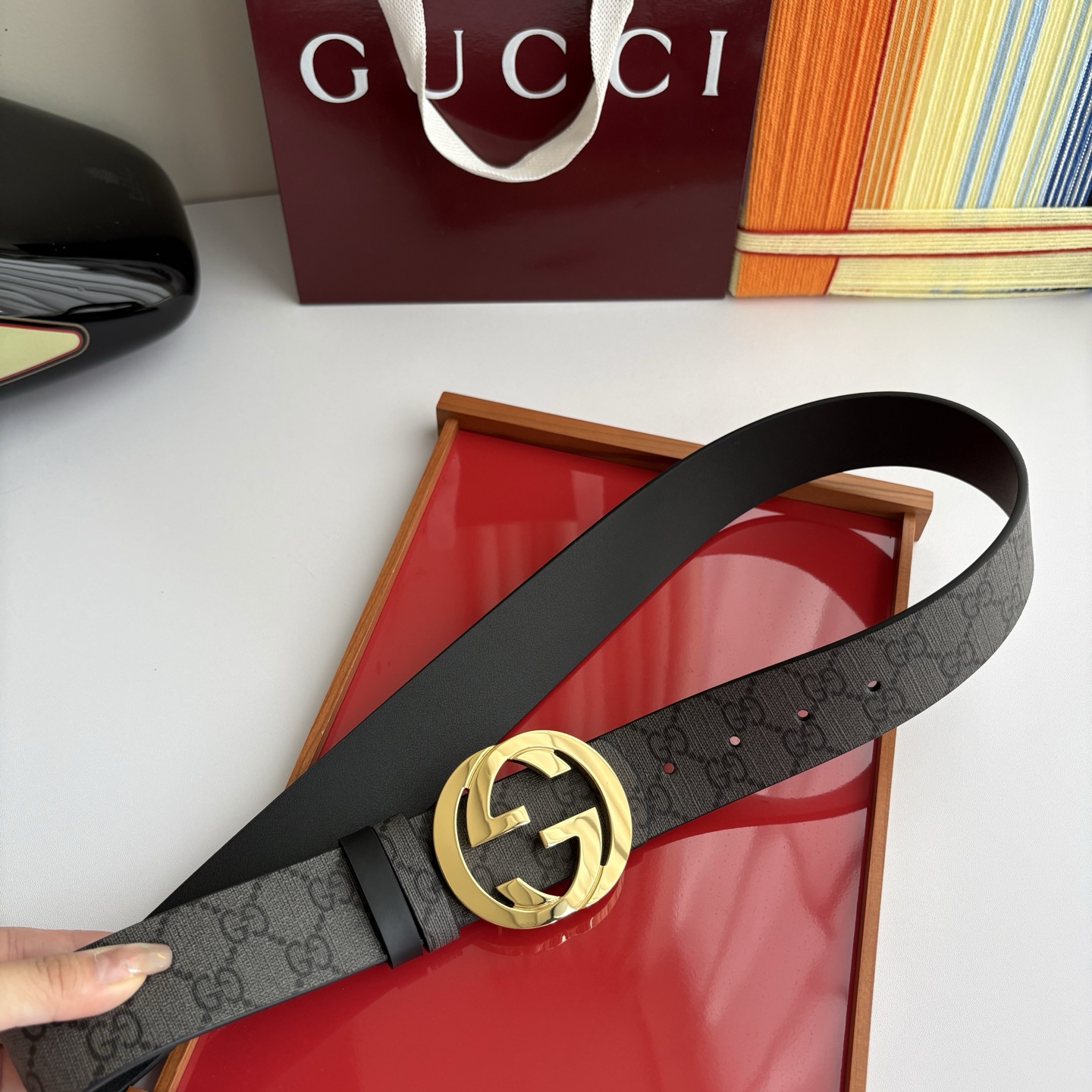 Gucci 经典原单品质，新款灰色Pvc印花搭配原版平纹底，纯铜挂扣，精工制作，细节看图，实物拍摄，高端