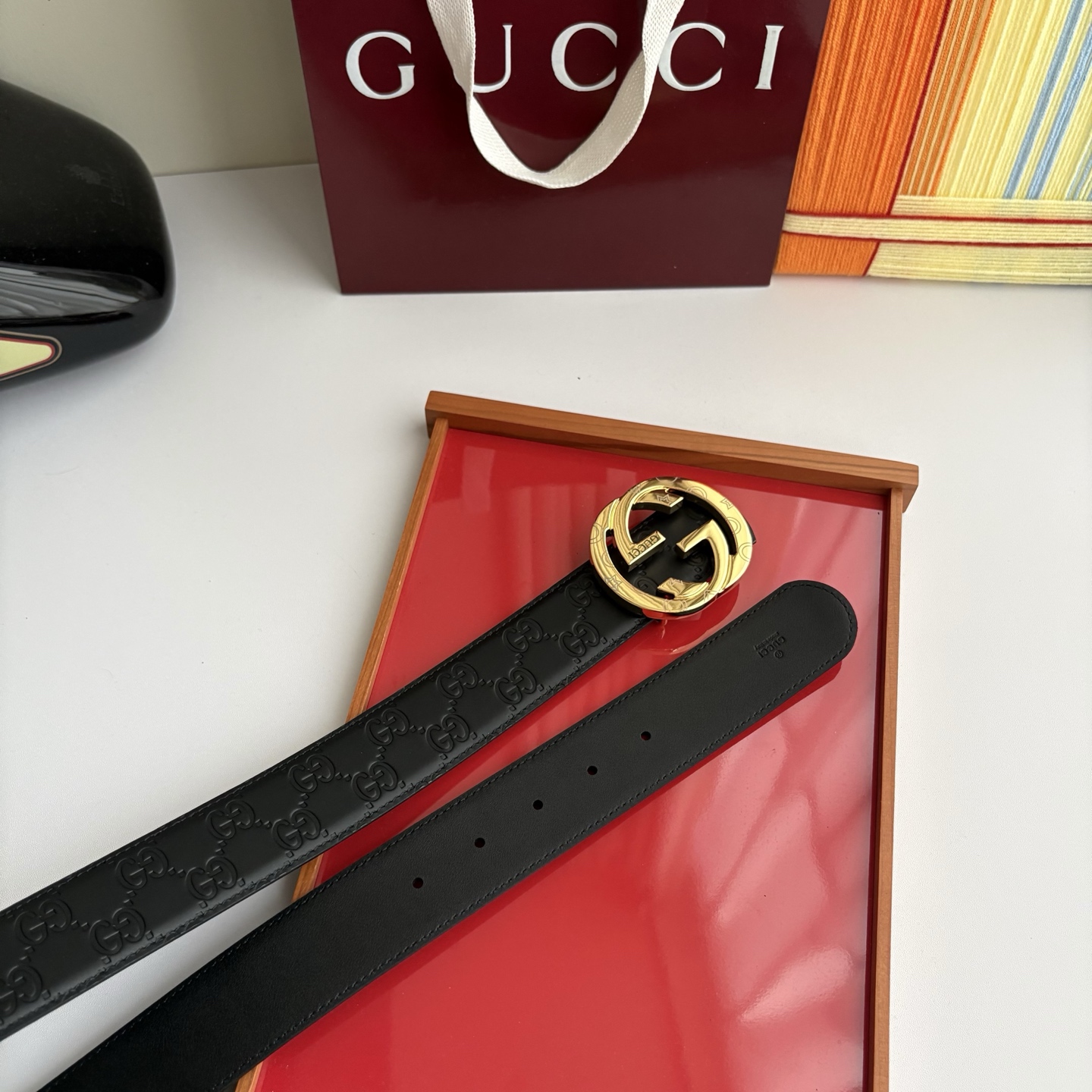 Gucci 经典原单品质，头层牛皮压花配原版皮底，原单精品挂扣，精工制作，细节看图，实物拍摄，高端奢华，
