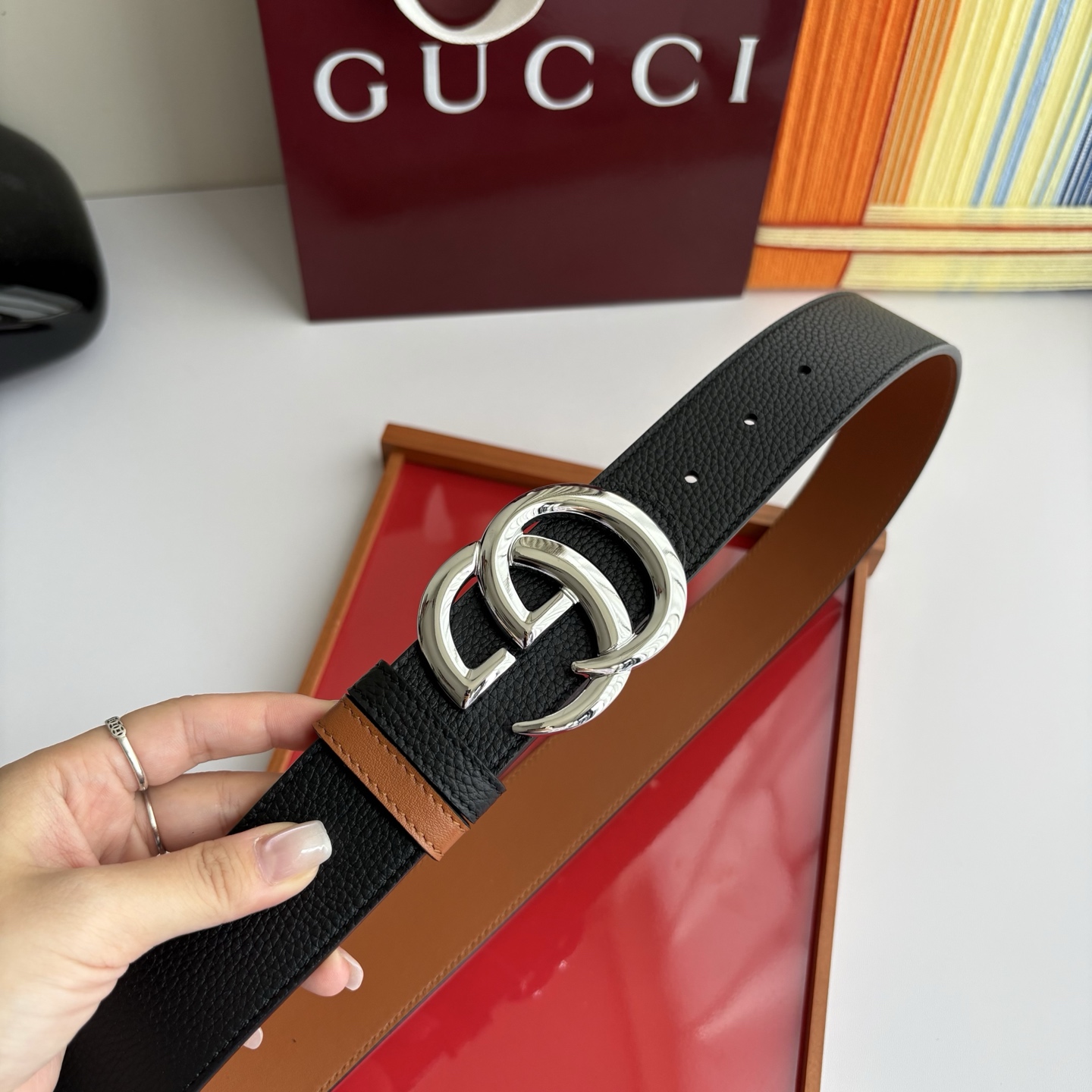 Gucci 经典原单品质，荔枝纹面搭土黄平纹底，精品铜扣，精工制作，细节看图，实物拍摄，高端奢华，宽度4