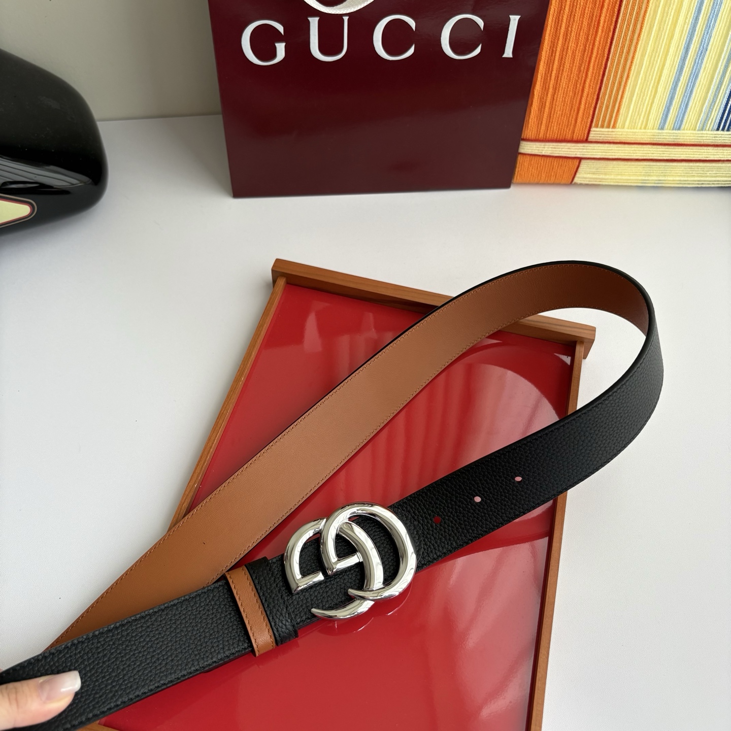 Gucci 经典原单品质，荔枝纹面搭土黄平纹底，精品铜扣，精工制作，细节看图，实物拍摄，高端奢华，宽度4