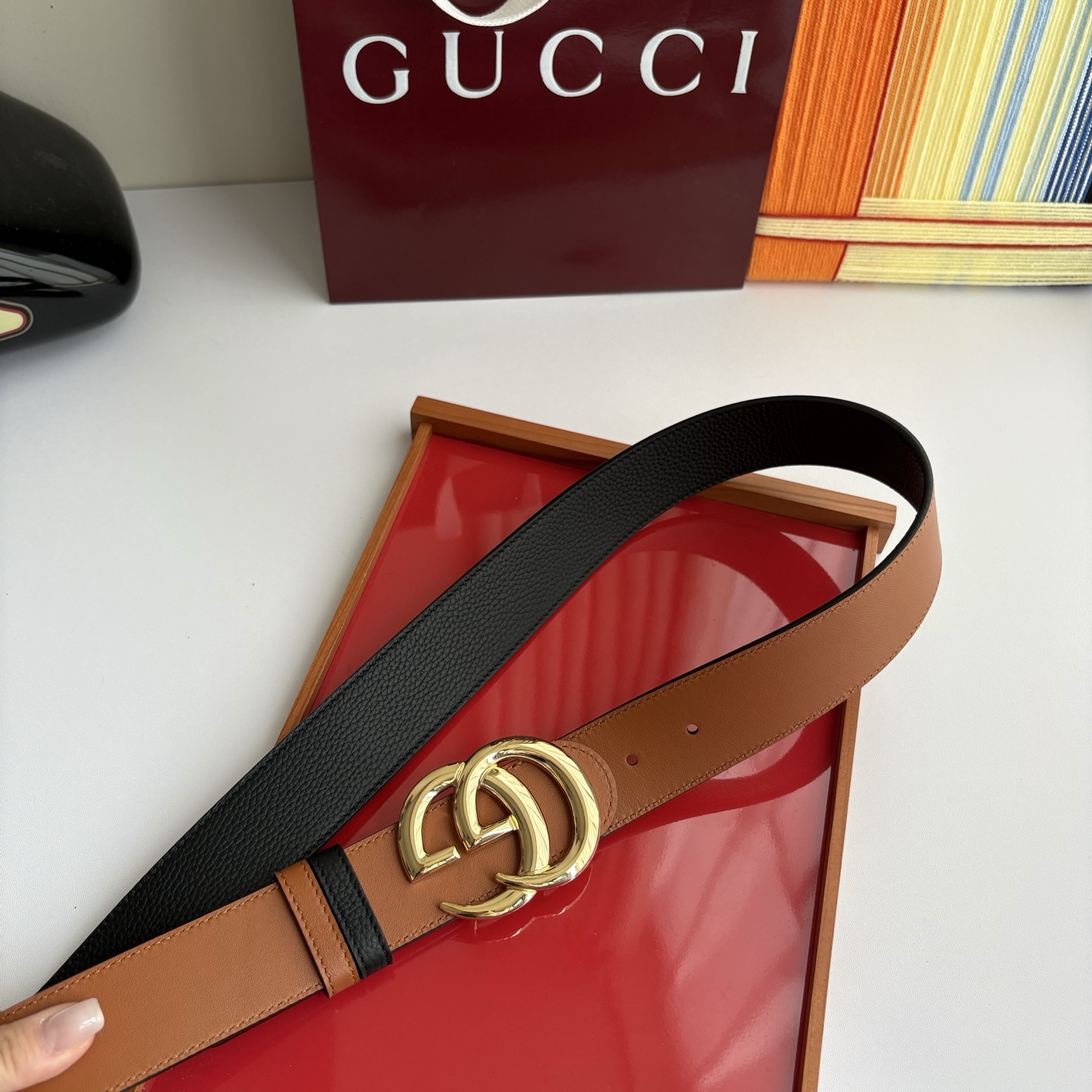 Gucci 经典原单品质，荔枝纹面搭土黄平纹底，精品铜扣，精工制作，细节看图，实物拍摄，高端奢华，宽度4