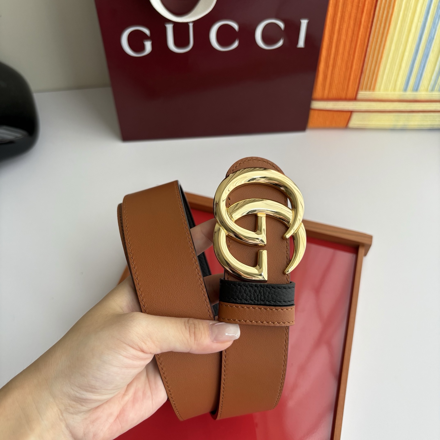 Gucci 经典原单品质，荔枝纹面搭土黄平纹底，精品铜扣，精工制作，细节看图，实物拍摄，高端奢华，宽度4
