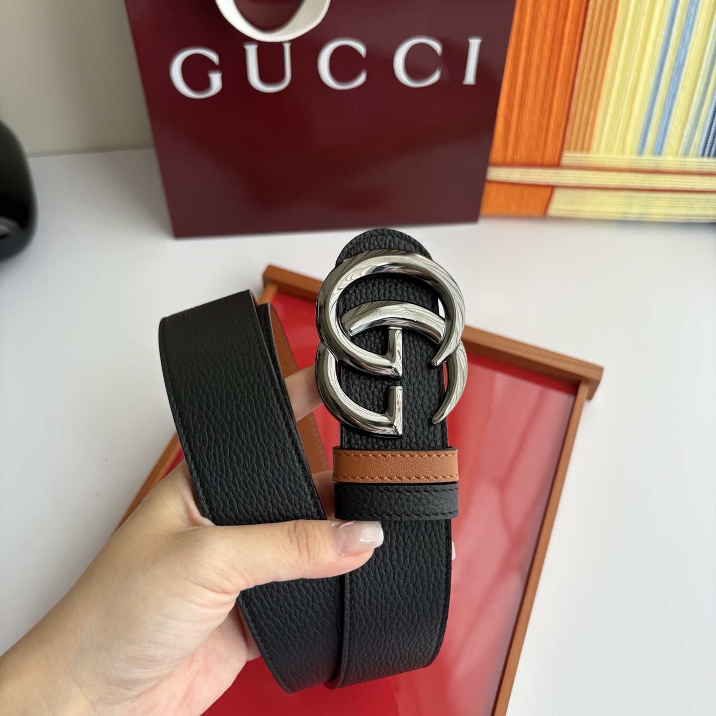 Gucci 经典原单品质，荔枝纹面搭土黄平纹底，精品铜扣，精工制作，细节看图，实物拍摄，高端奢华，宽度4