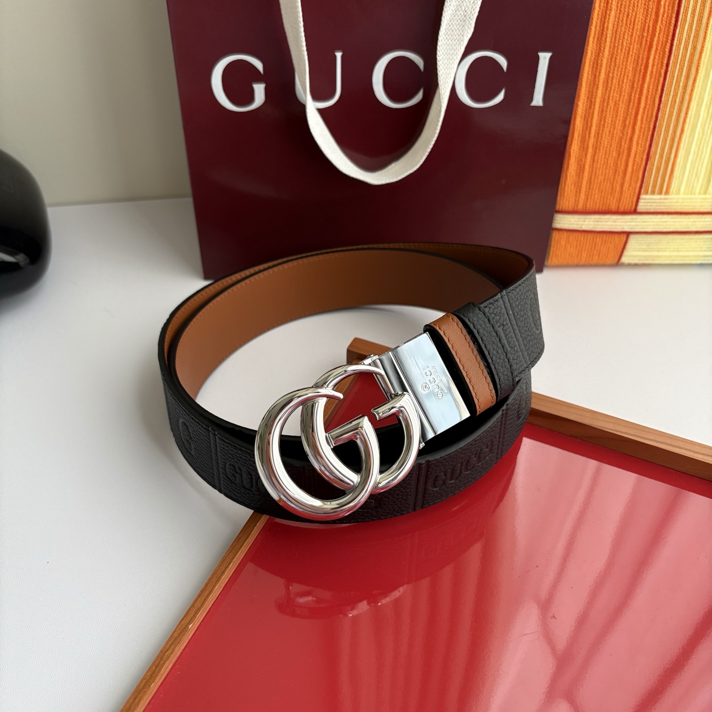 Gucci 经典原单品质，荔枝纹面搭土黄平纹底，精品旋转铜扣，精工制作，细节看图，实物拍摄，高端奢华，宽