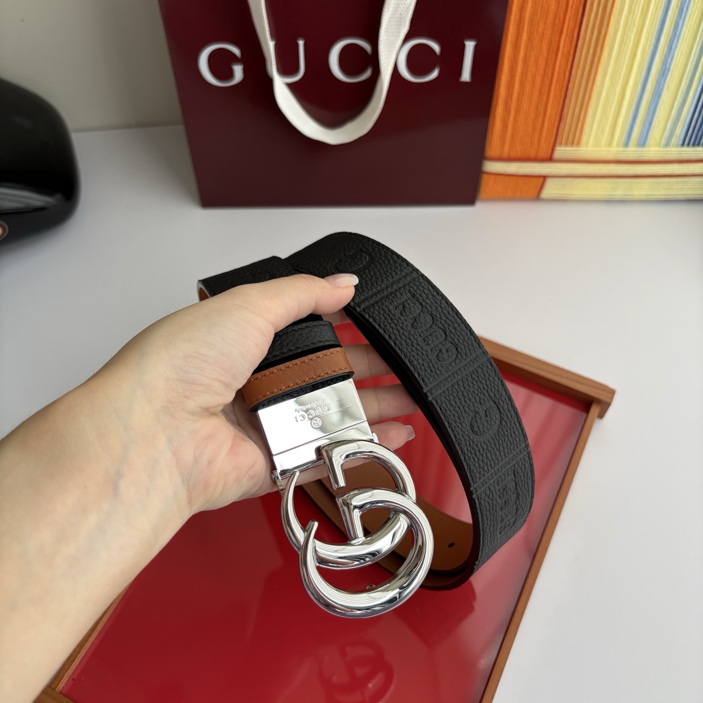 Gucci 经典原单品质，荔枝纹面搭土黄平纹底，精品旋转铜扣，精工制作，细节看图，实物拍摄，高端奢华，宽