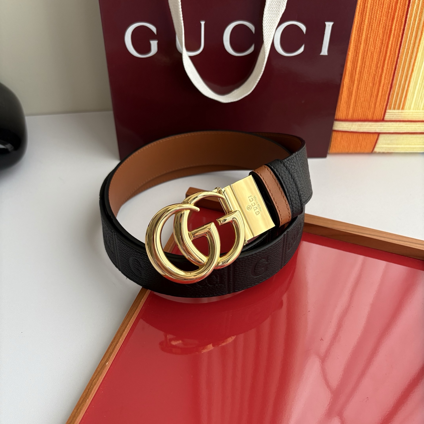 Gucci 经典原单品质，荔枝纹面搭土黄平纹底，精品旋转铜扣，精工制作，细节看图，实物拍摄，高端奢华，宽