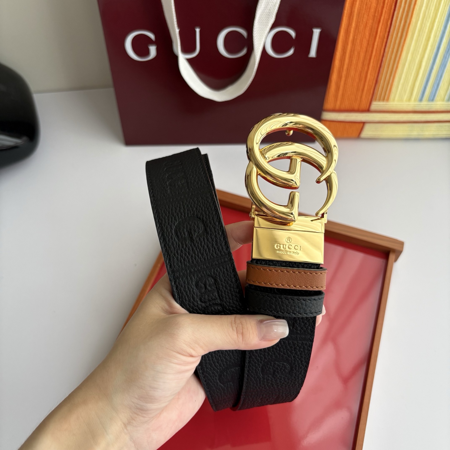 Gucci 经典原单品质，荔枝纹面搭土黄平纹底，精品旋转铜扣，精工制作，细节看图，实物拍摄，高端奢华，宽