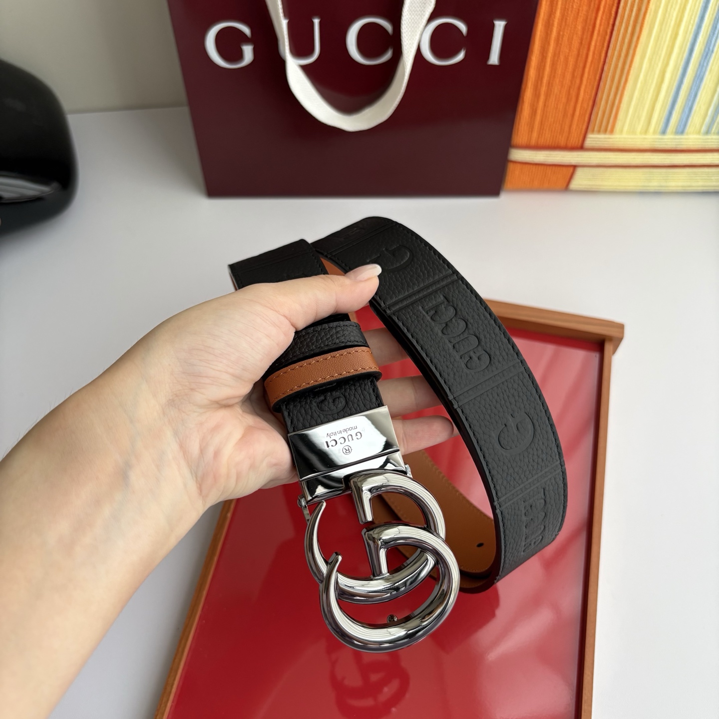 Gucci 经典原单品质，荔枝纹面搭土黄平纹底，精品旋转铜扣，精工制作，细节看图，实物拍摄，高端奢华，宽