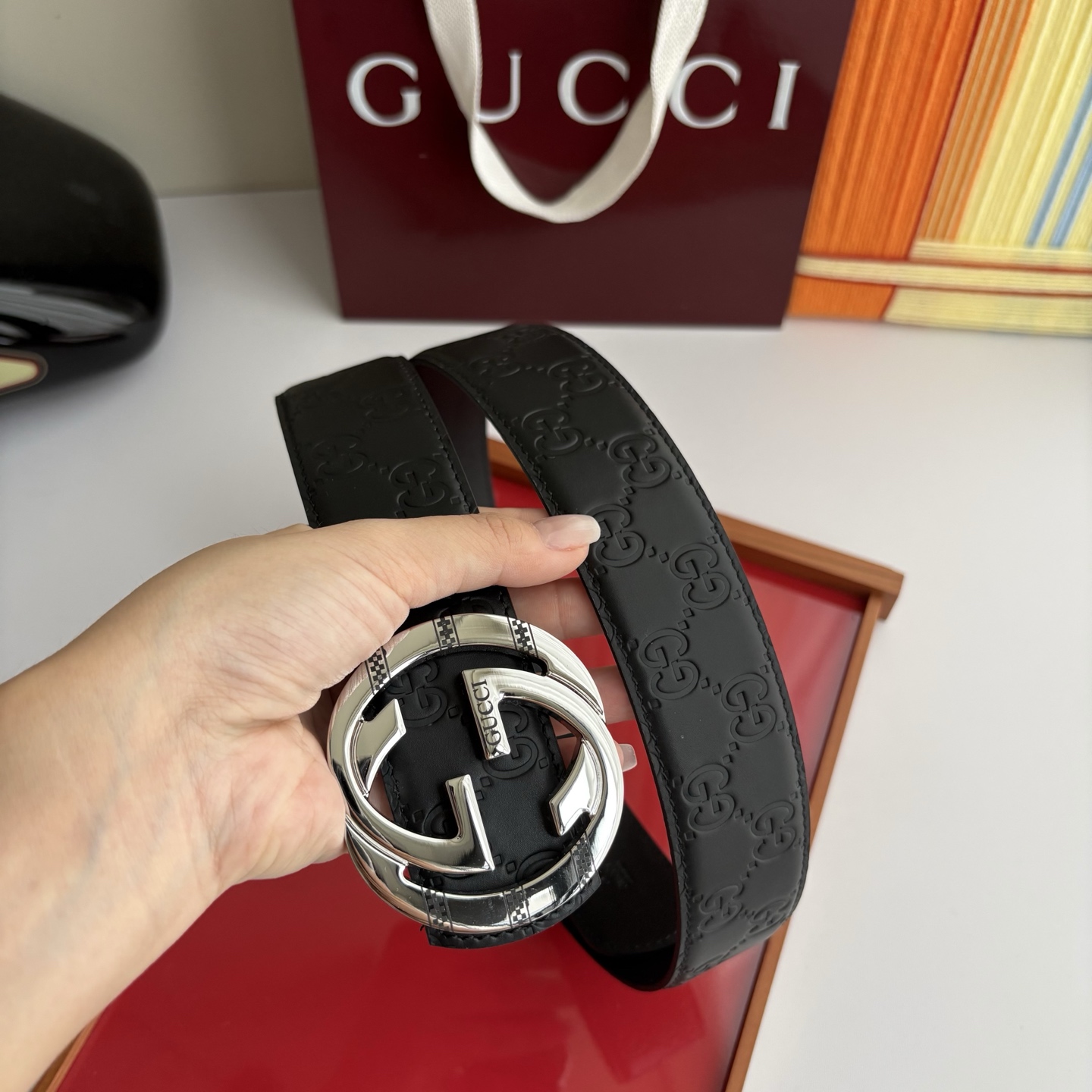 Gucci 经典原单品质，压花面搭配原版平纹底，精品铜扣，精工制作，细节看图，实物拍摄，高端奢华，宽度4