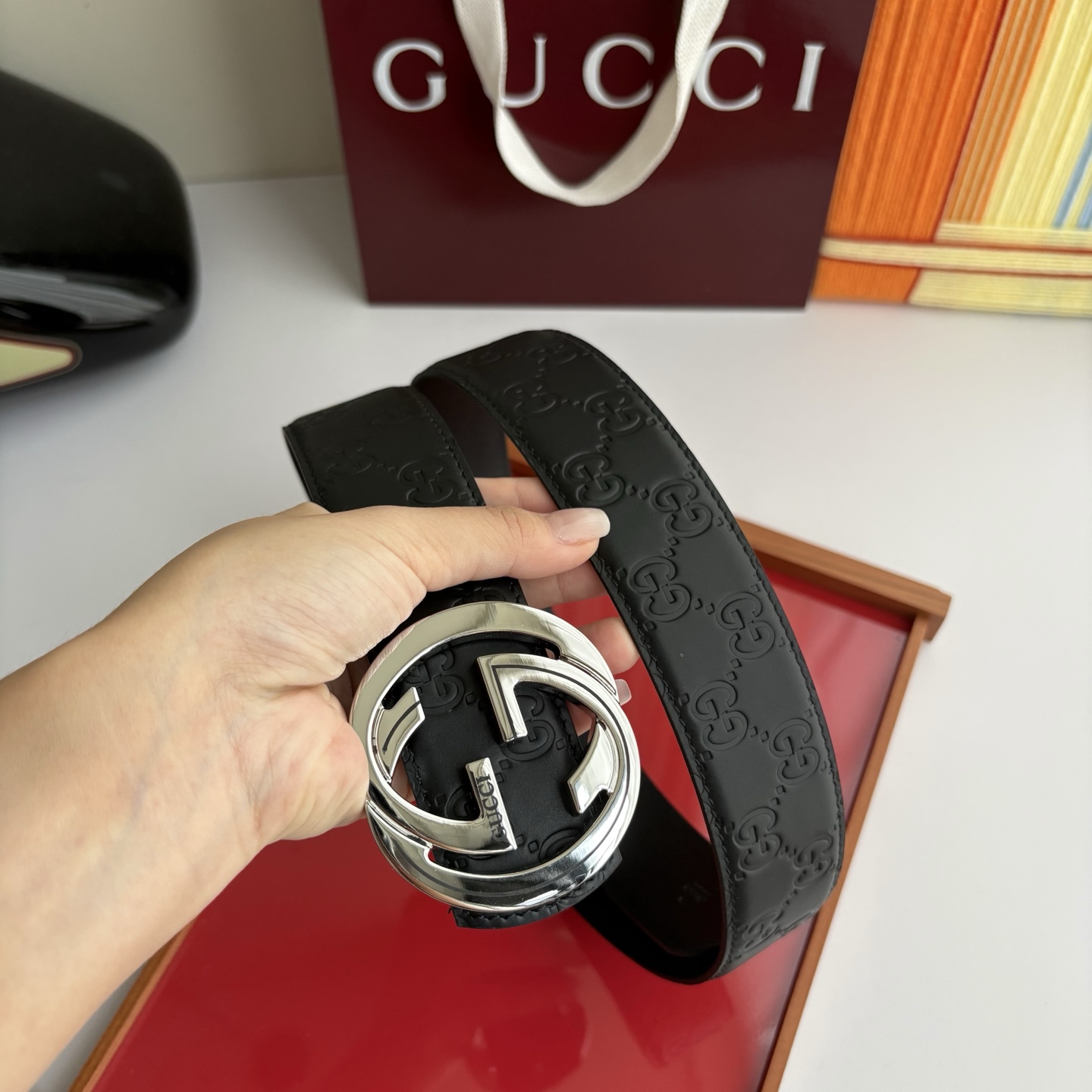 Gucci 经典原单品质，压花面搭配原版平纹底，精品铜扣，精工制作，细节看图，实物拍摄，高端奢华，宽度4