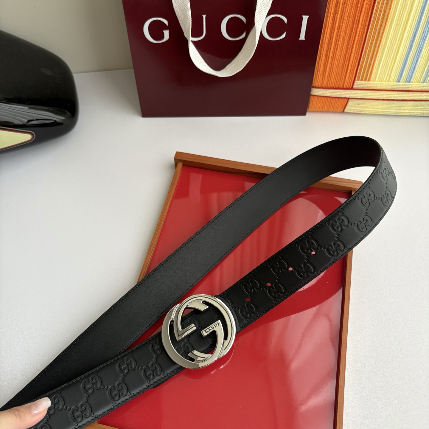 Gucci 经典原单品质，压花面搭配原版平纹底，精品铜扣，精工制作，细节看图，实物拍摄，高端奢华，宽度4