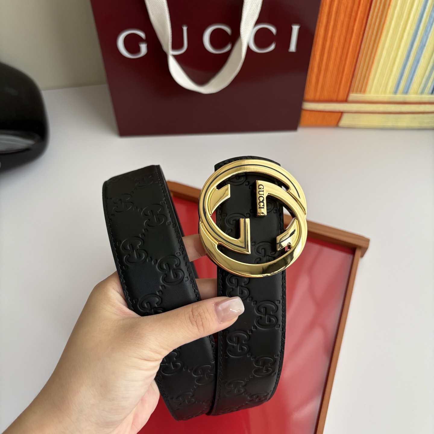 Gucci 经典原单品质，压花面搭配原版平纹底，精品铜扣，精工制作，细节看图，实物拍摄，高端奢华，宽度4