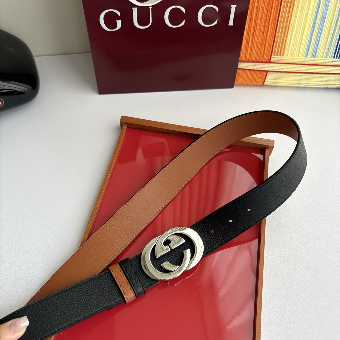 Gucci 经典原单品质，荔枝纹面搭土黄平纹底，精品铜扣，精工制作，细节看图，实物拍摄，高端奢华，宽度4